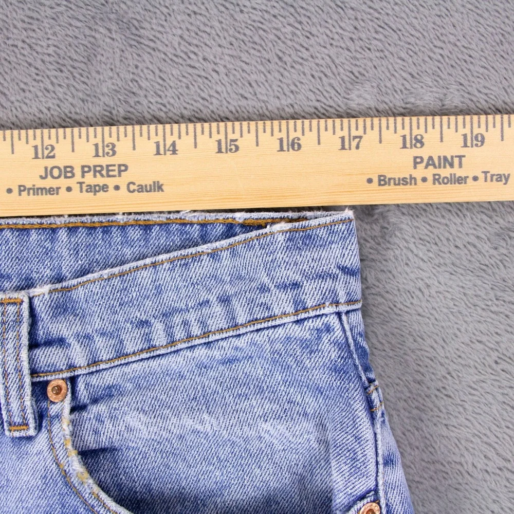 Vintage Levis 505 Regular Fit Straight Leg Jeans Light Wash 34x30 Blue Denim USA